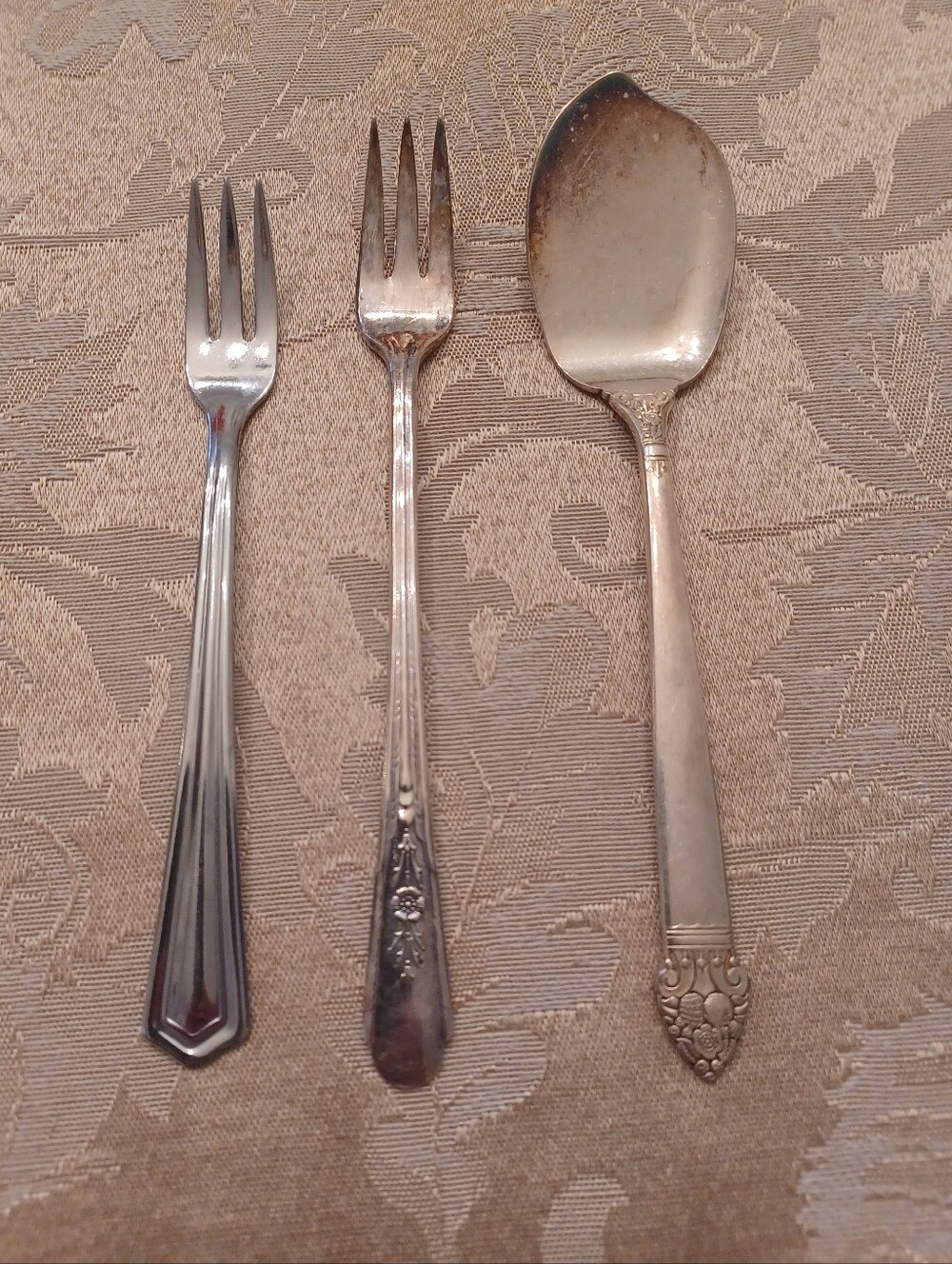 Antique Silverware Crosby Silverplate Community Silco Stainless Fork Server